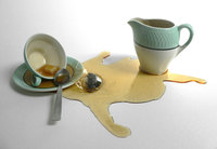 N°T04 - Tasse, cuillère, sachet de thé, résine - Collection privée
